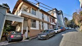 Karpoş içinde 3 odalı 90 m² Ara kat Yeni Lüks Eşyalı Apartman Dairesi